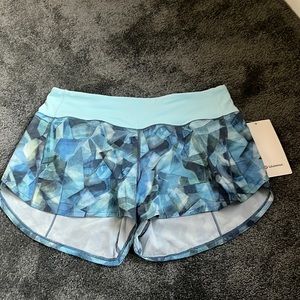 Lululemon Speed Up MR Short 4in *Lined